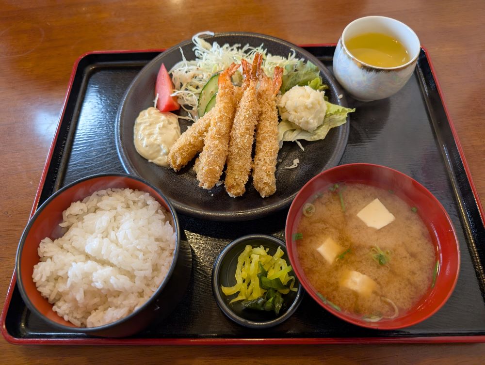 エビフライ定食